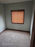 featured image of 615 S Chestnut St