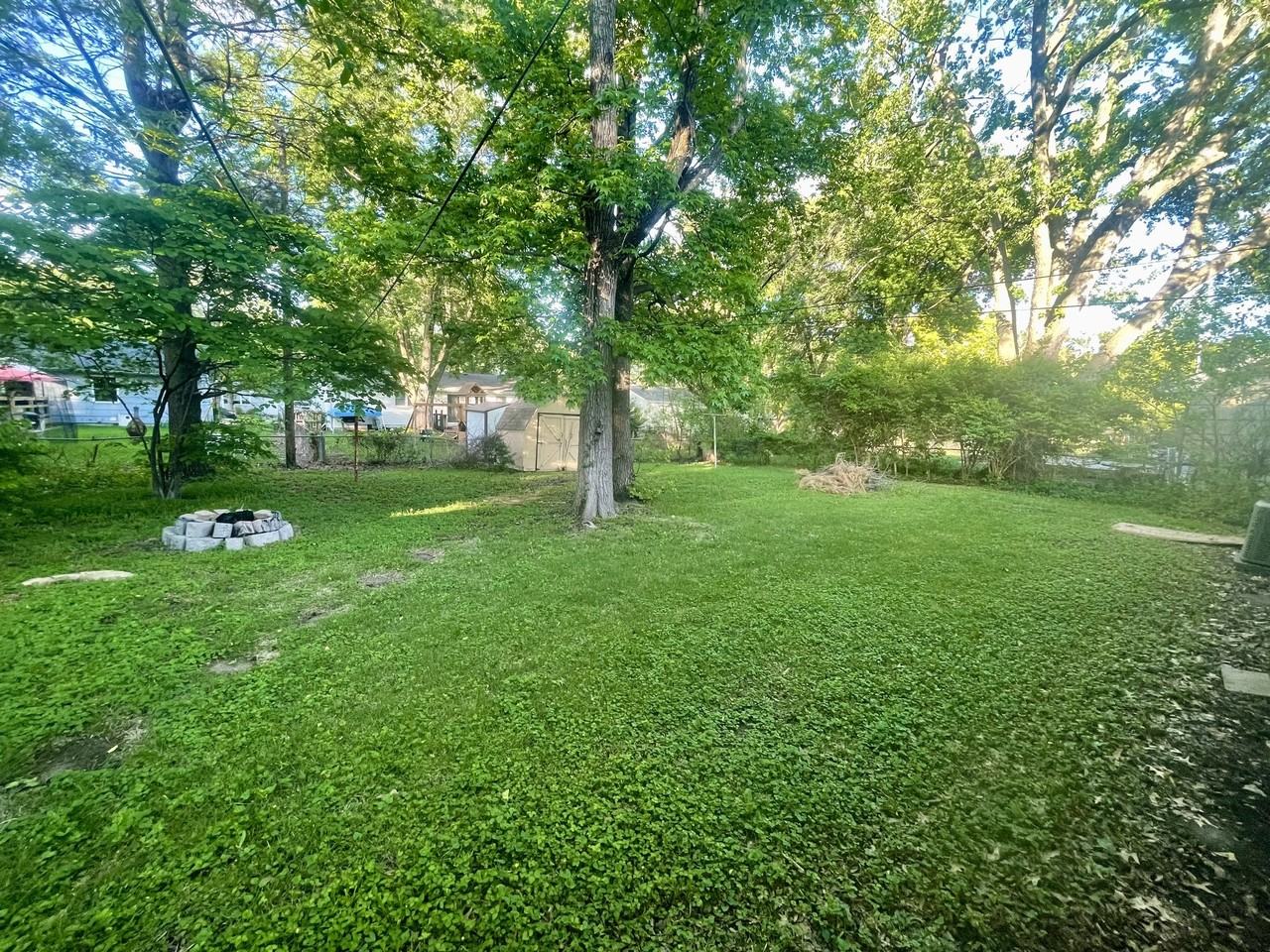 4608 E 113th Ter - Photo 4 of 5