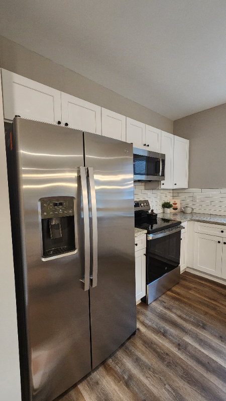 435 Elm St Nw #ELMB - Photo 5 of 15