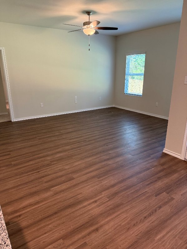 3109 Mesa Dr - Photo 6 of 15