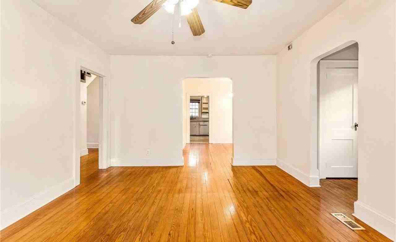 6590 Cliffdale Rd - Photo 5 of 20