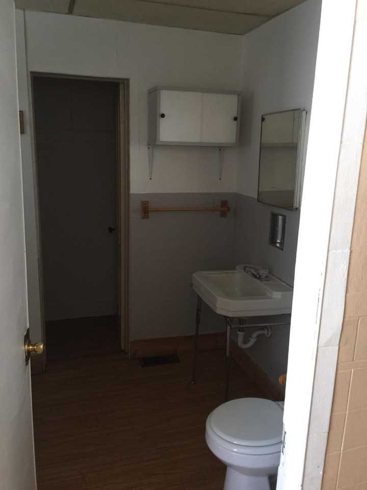 53 Seminary Ave #1 - Photo 6 of 10