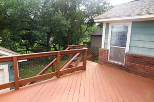 featured image of 8826 Fernbrook