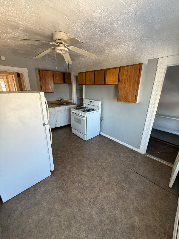 224 Vine St #3 - Photo 3 of 13