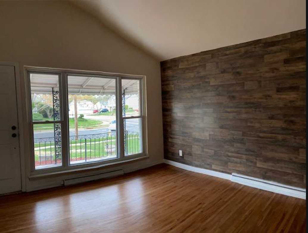 7556 Baxter Ave - Photo 4 of 6