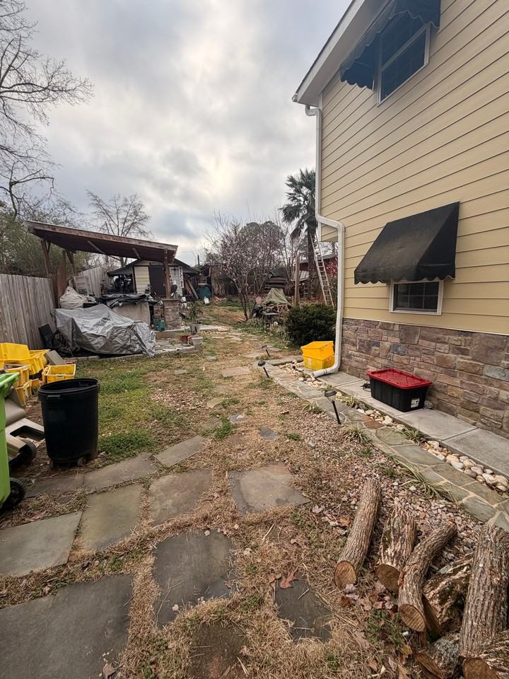 3714 Pine Knoll Dr - Photo 3 of 13
