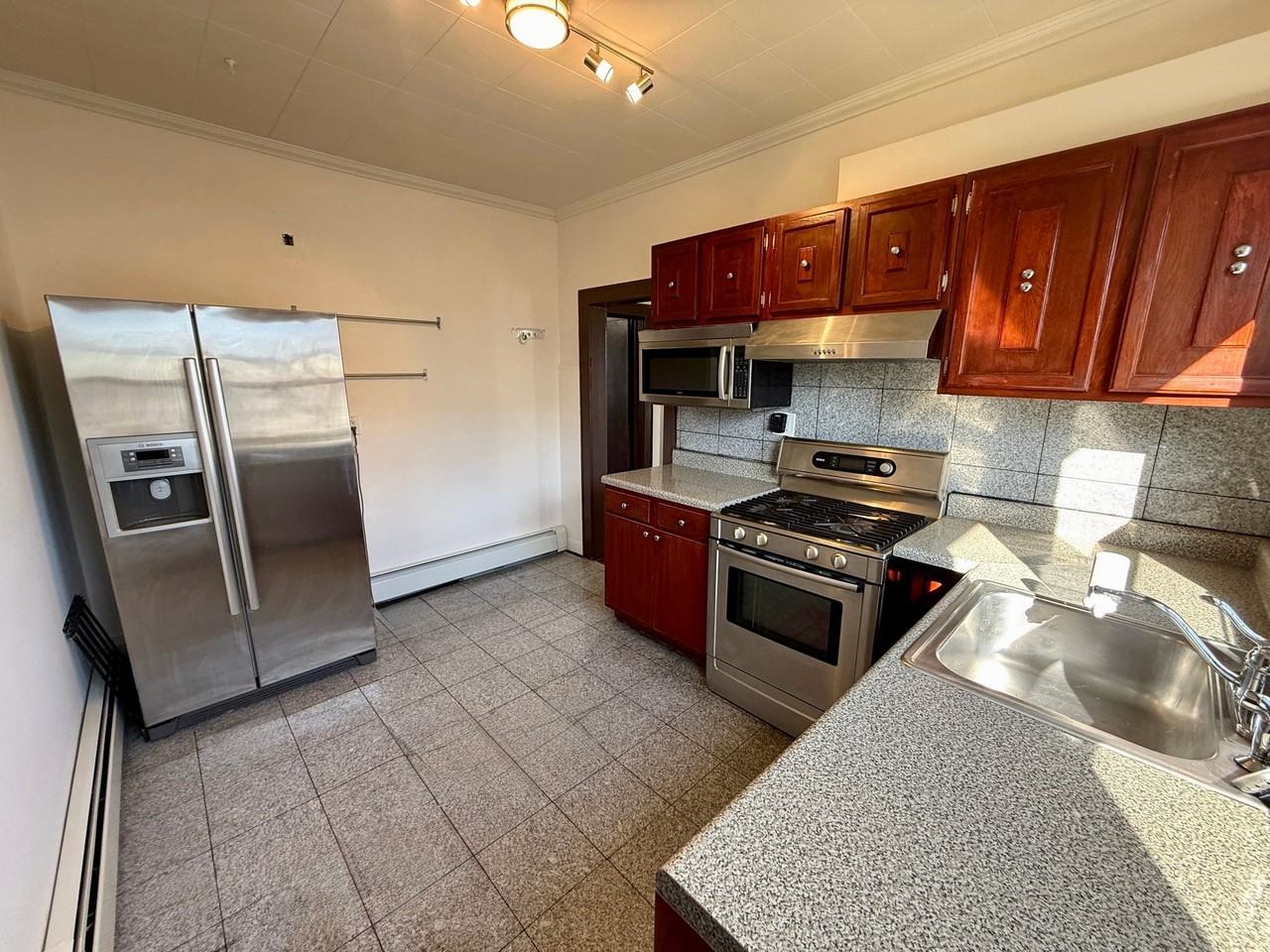 86 Edgewood Ave #2E - Photo 2 of 20