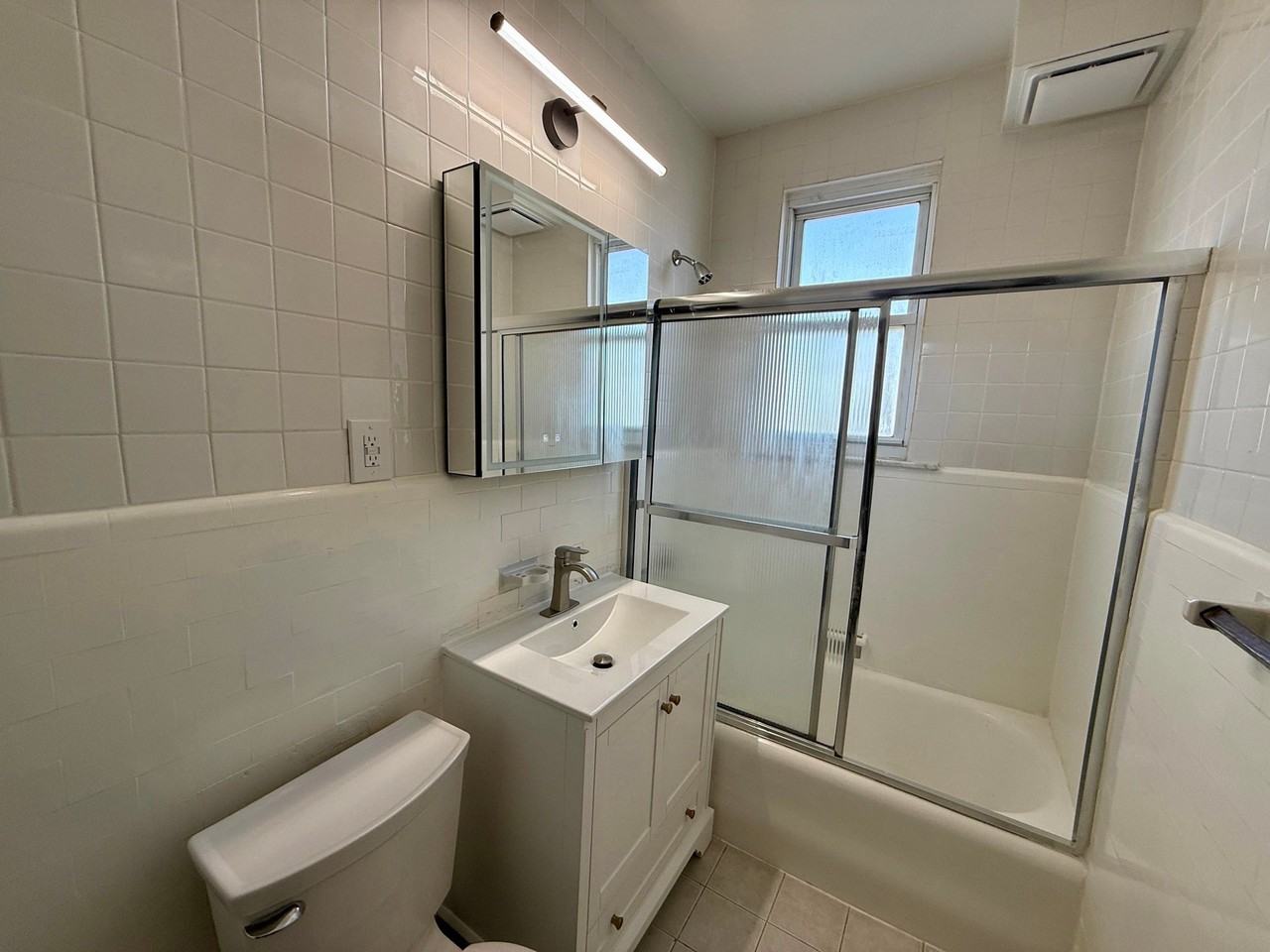 86 Edgewood Ave #2E - Photo 6 of 20