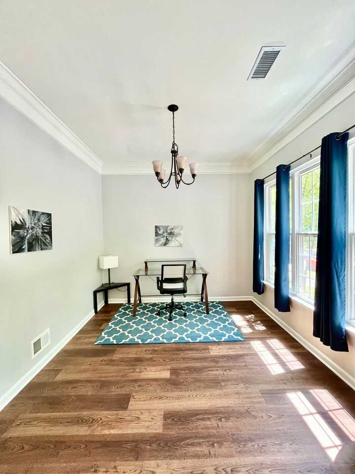 42792 Cedar Hedge St - Photo 3 of 20