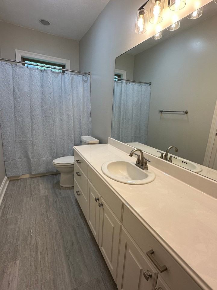 1016 Jacques Dr - Photo 7 of 13