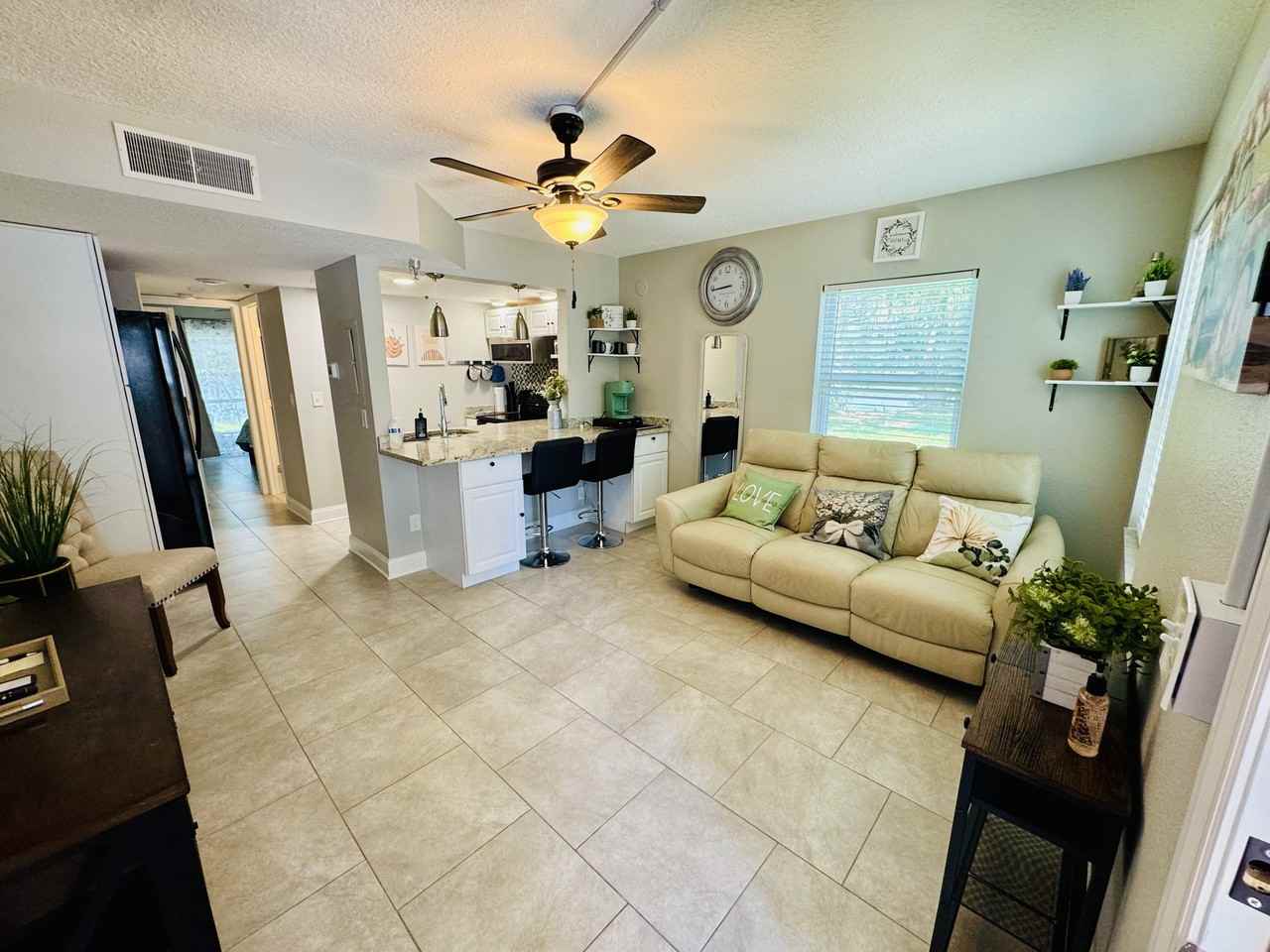 7246 E Bank Dr - Photo 6 of 28