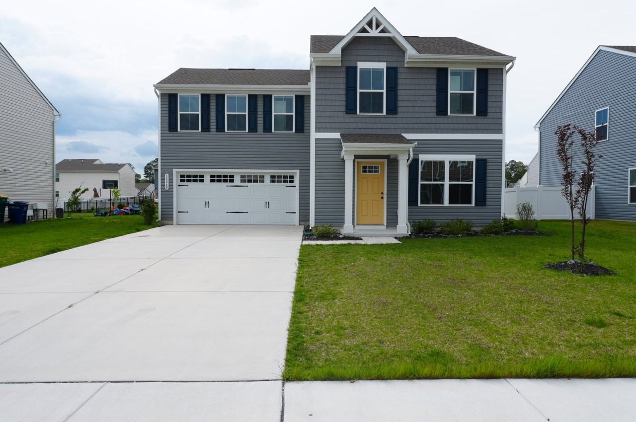 30068 Moorings Reach - Photo 2 of 31