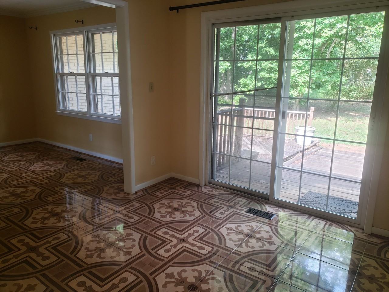 509 8th Ave Ne - Photo 4 of 16