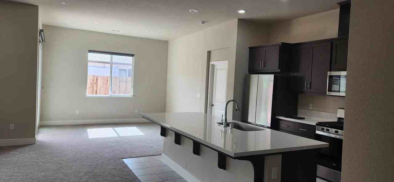 2371 Bharvani Ave - Photo 7 of 20
