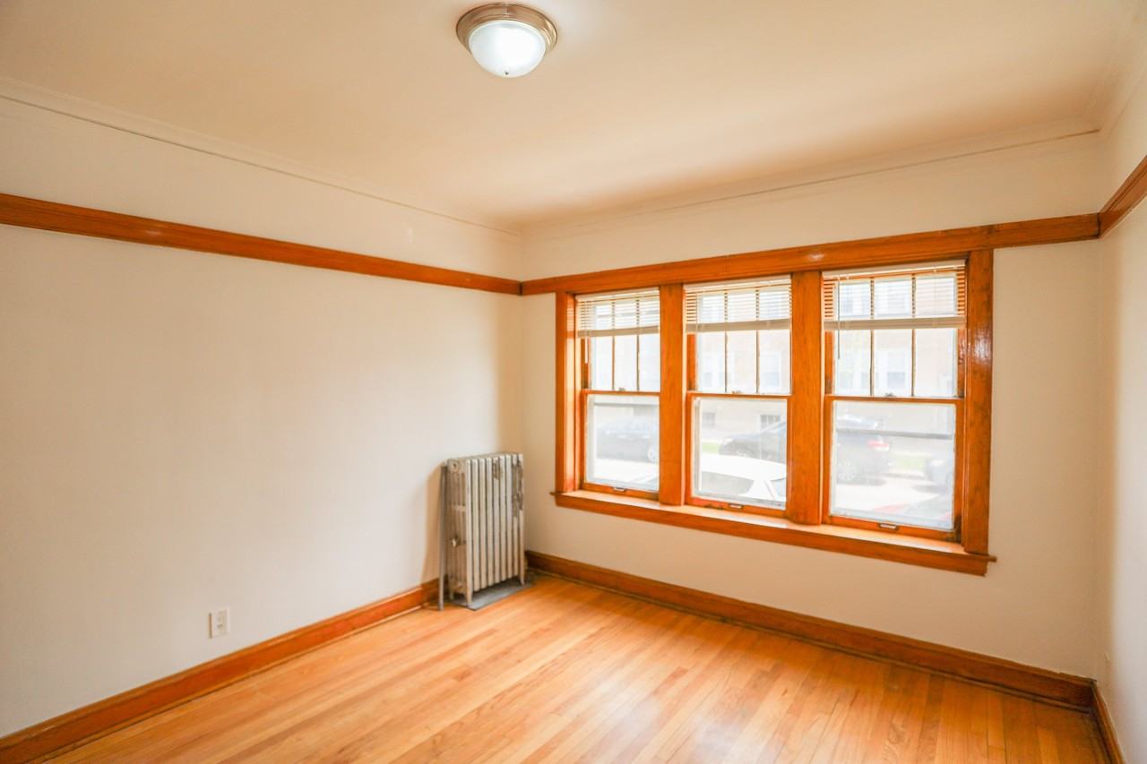 2736 N Leclaire Ave #1 - Photo 2 of 9