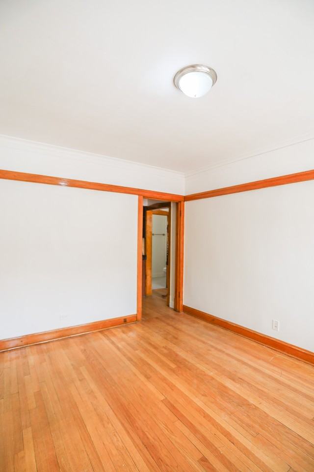 2736 N Leclaire Ave #1 - Photo 3 of 9