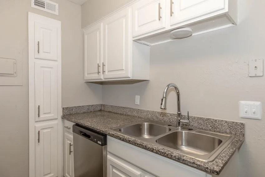 7913 Harwood Rd #31 - Photo 5 of 19