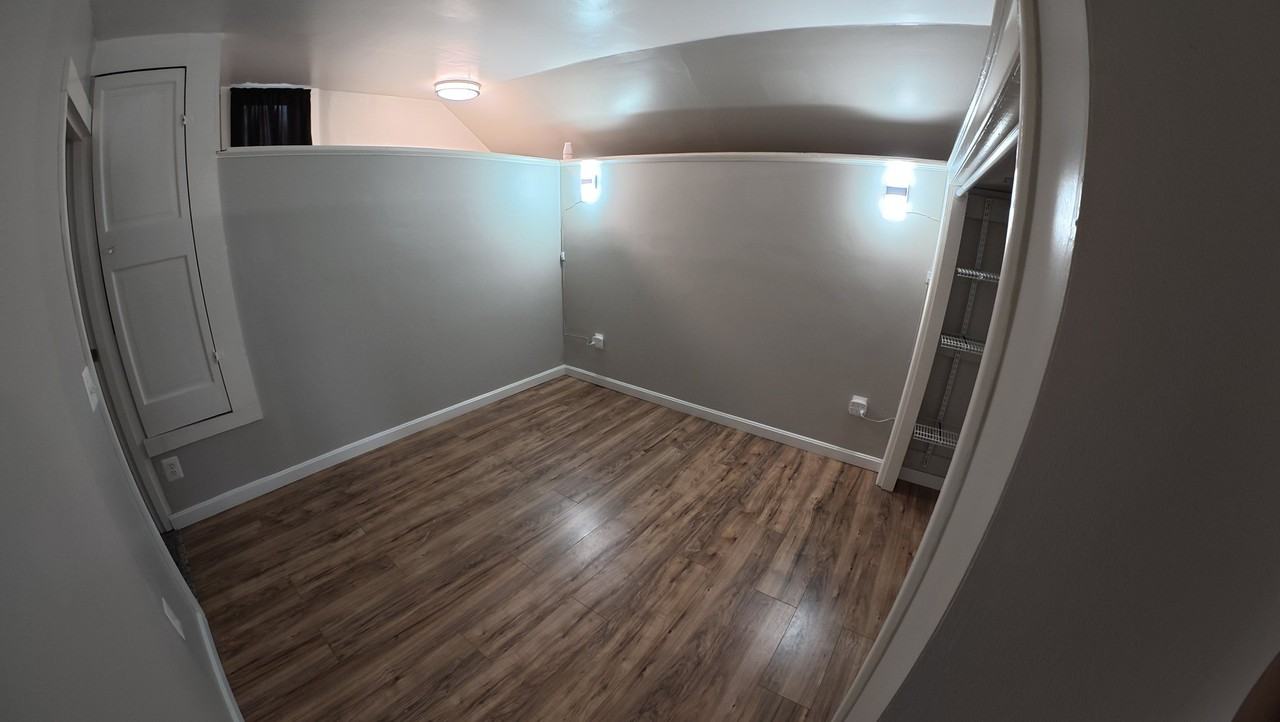 345 Summer St #B - Photo 3 of 8