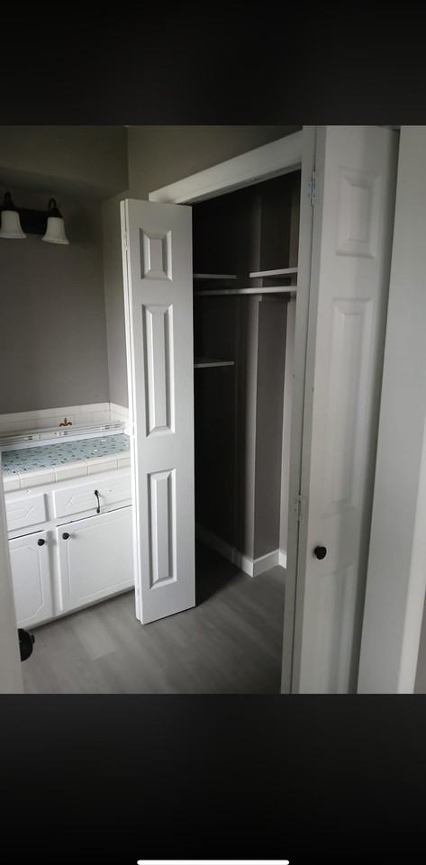 3808 Se Bedford Dr - Photo 2 of 9