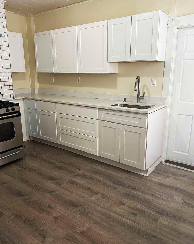 351 Washington St #1 - Photo 2 of 15