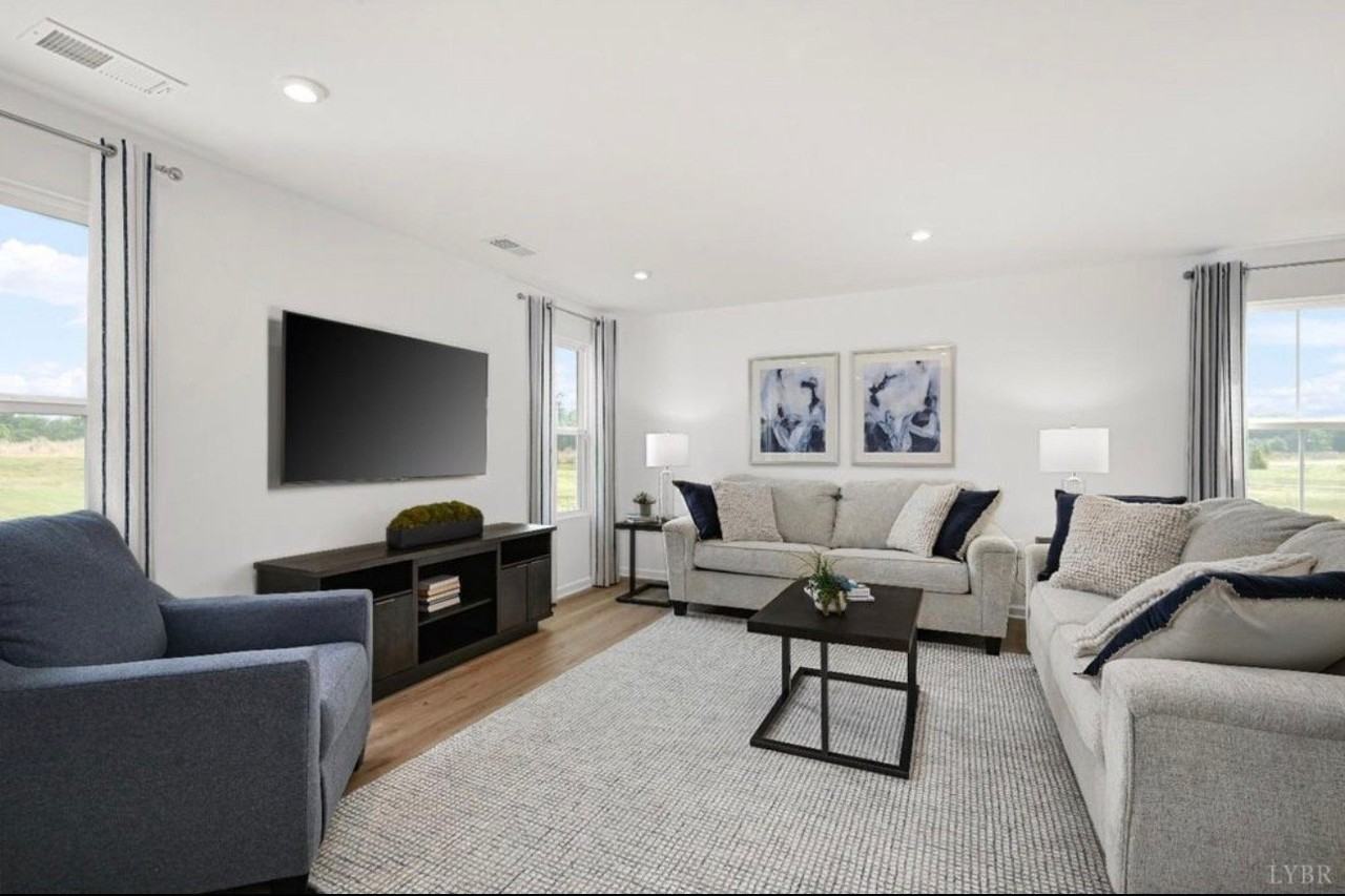 102 Grove Hill Ter - Photo 5 of 12