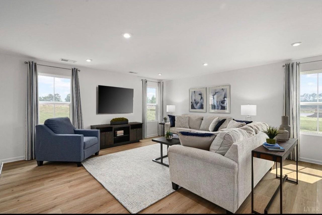 102 Grove Hill Ter - Photo 7 of 12