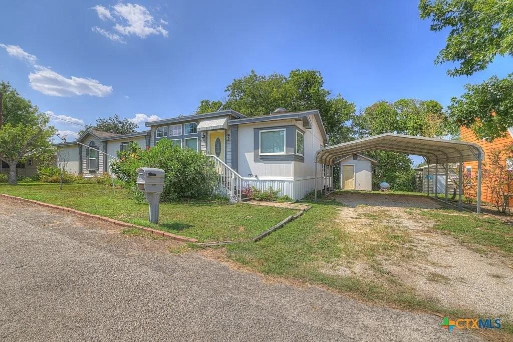 238 Global Dr - Photo 2 of 18