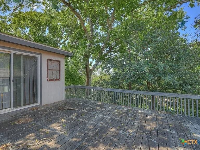 238 Global Dr - Photo 5 of 18