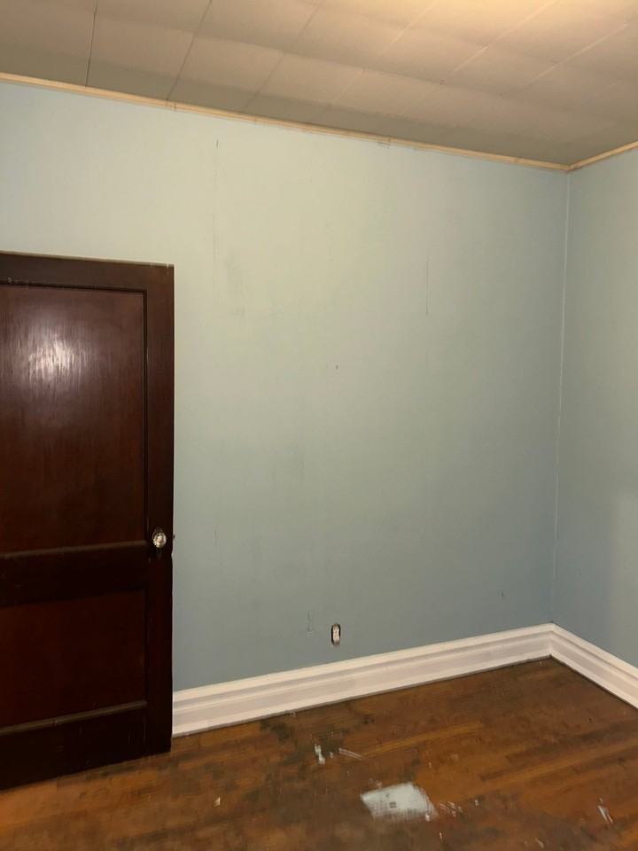 4845 Anderson Ave - Photo 6 of 12