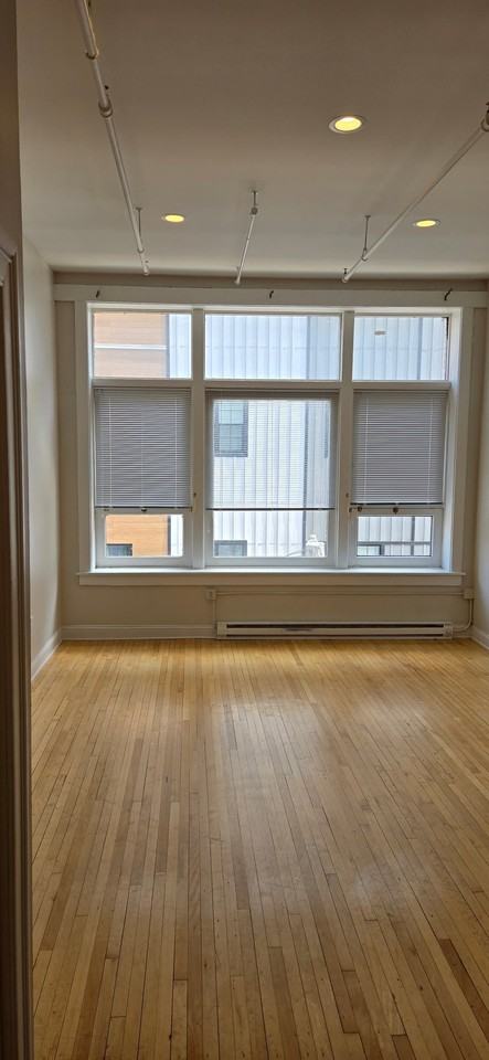 148 Clinton St #3B - Photo 6 of 8