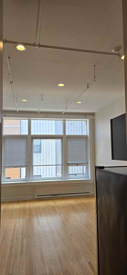 148 Clinton St #3B - Photo 7 of 8