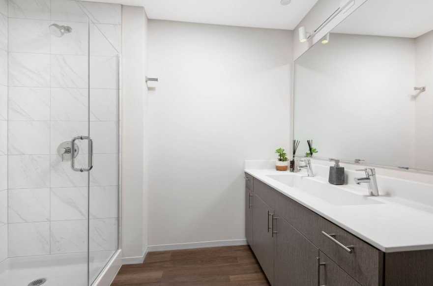 41 E 14th St - Photo 4 of 14