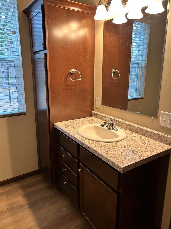 3701 Doolittle Dr - Photo 5 of 18