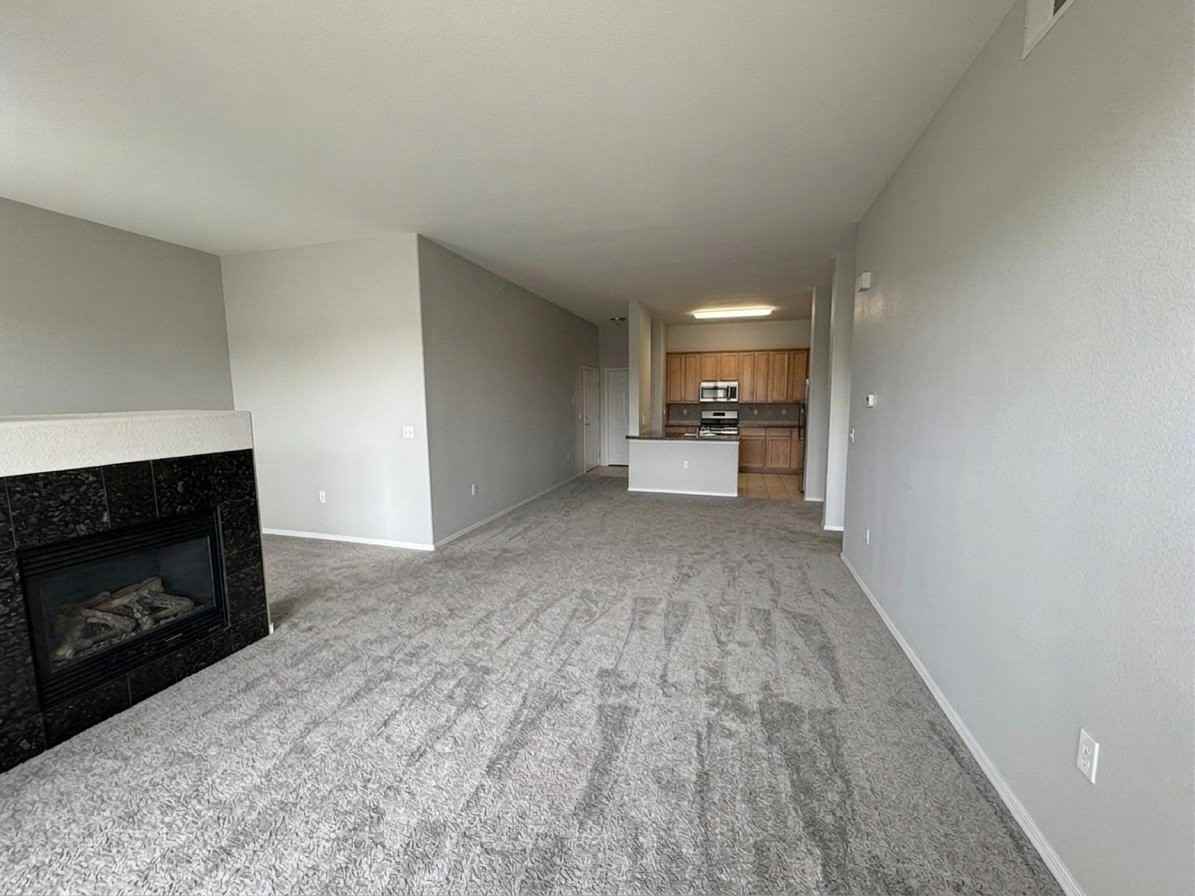 8489 Canyon Rim Cir - Photo 4 of 5