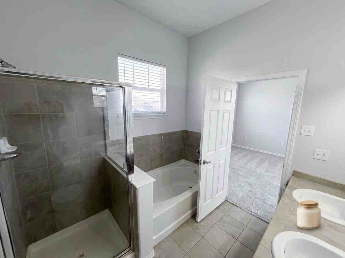 8489 Canyon Rim Cir - Photo 5 of 5