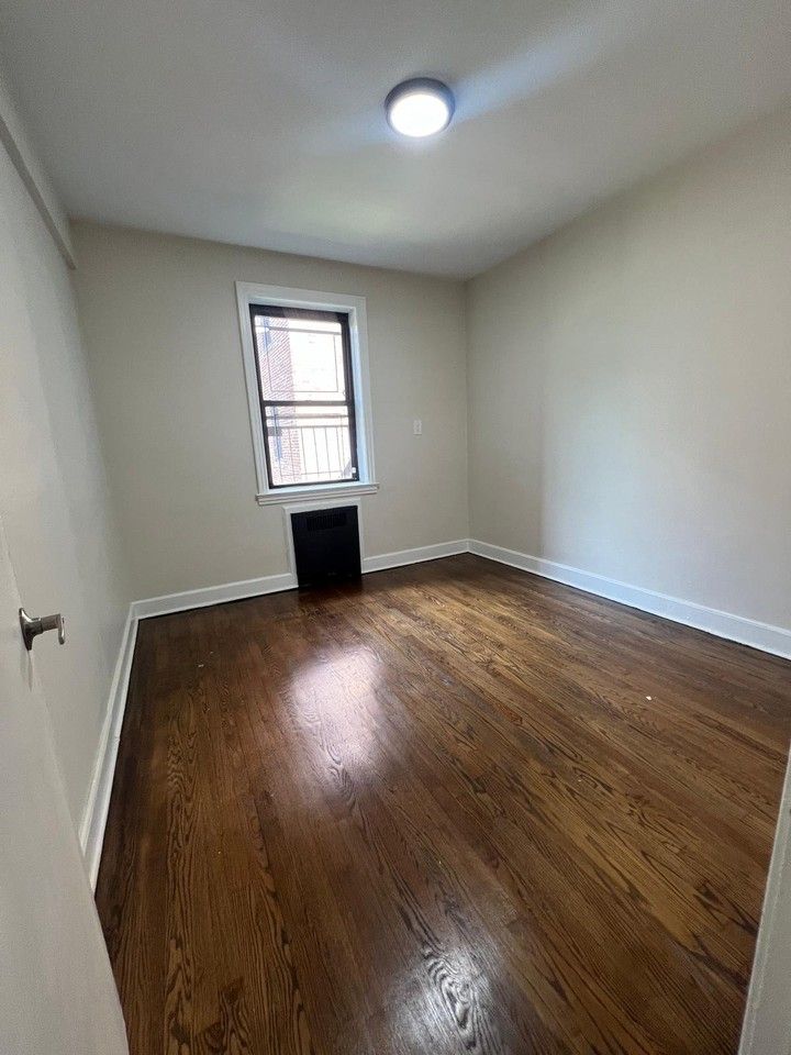195 Prospect St #S09 - Photo 3 of 4
