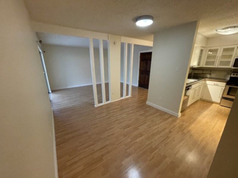 6910 Hart Ln #311 - Photo 4 of 10
