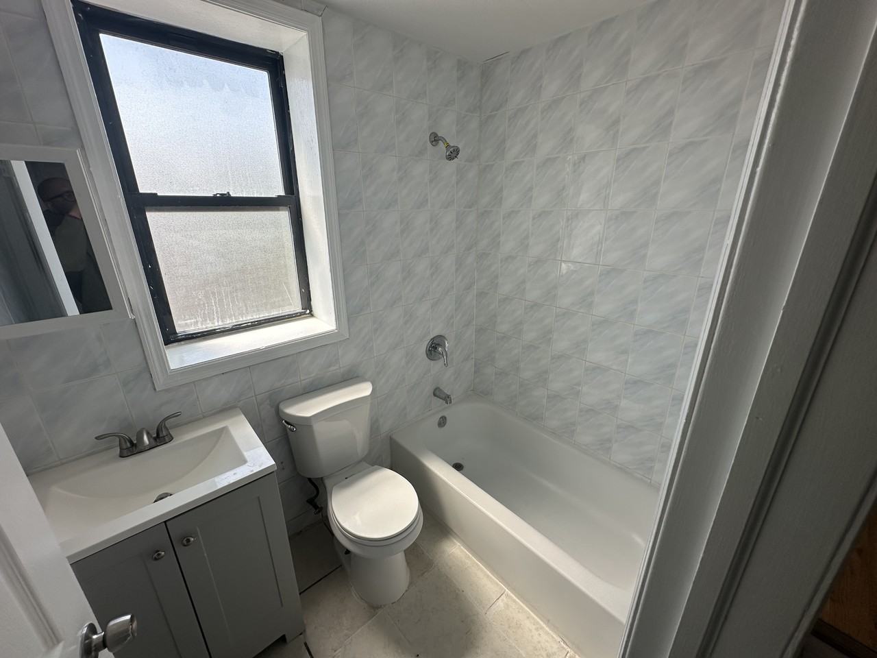 47 Milford Ave #17 - Photo 4 of 9