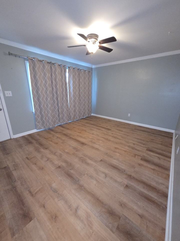 4108 7th Ave N #NA - Photo 5 of 8