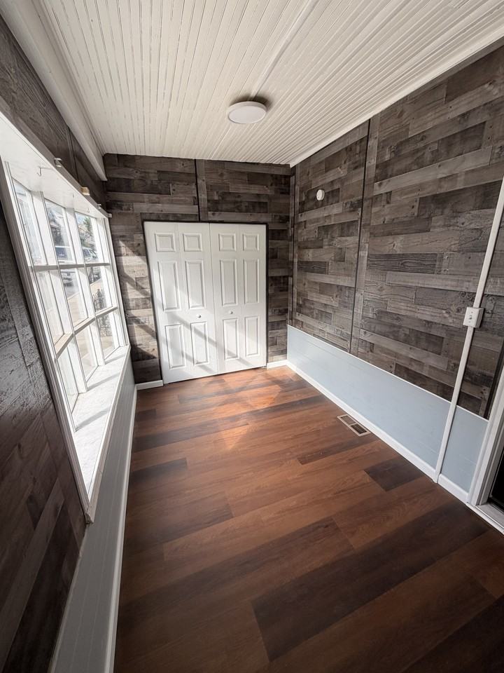 2509 Oak Ave #NA - Photo 3 of 14
