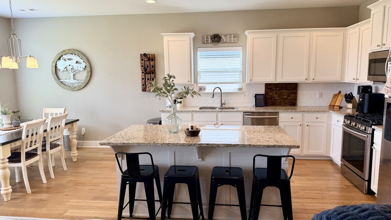 1903 W Gilligan Ave #NA - Photo 2 of 16