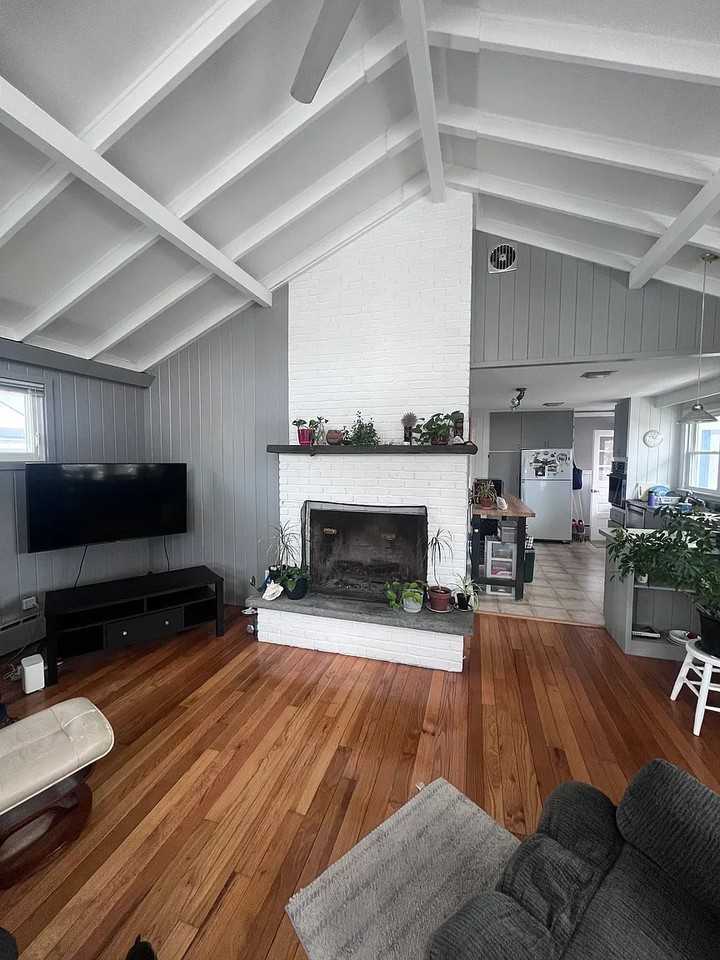 12 Gorton Ave #NA - Photo 3 of 9