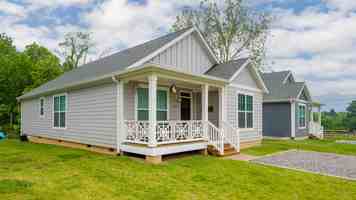 featured image of 1208 Seven Sisters Ln #NA