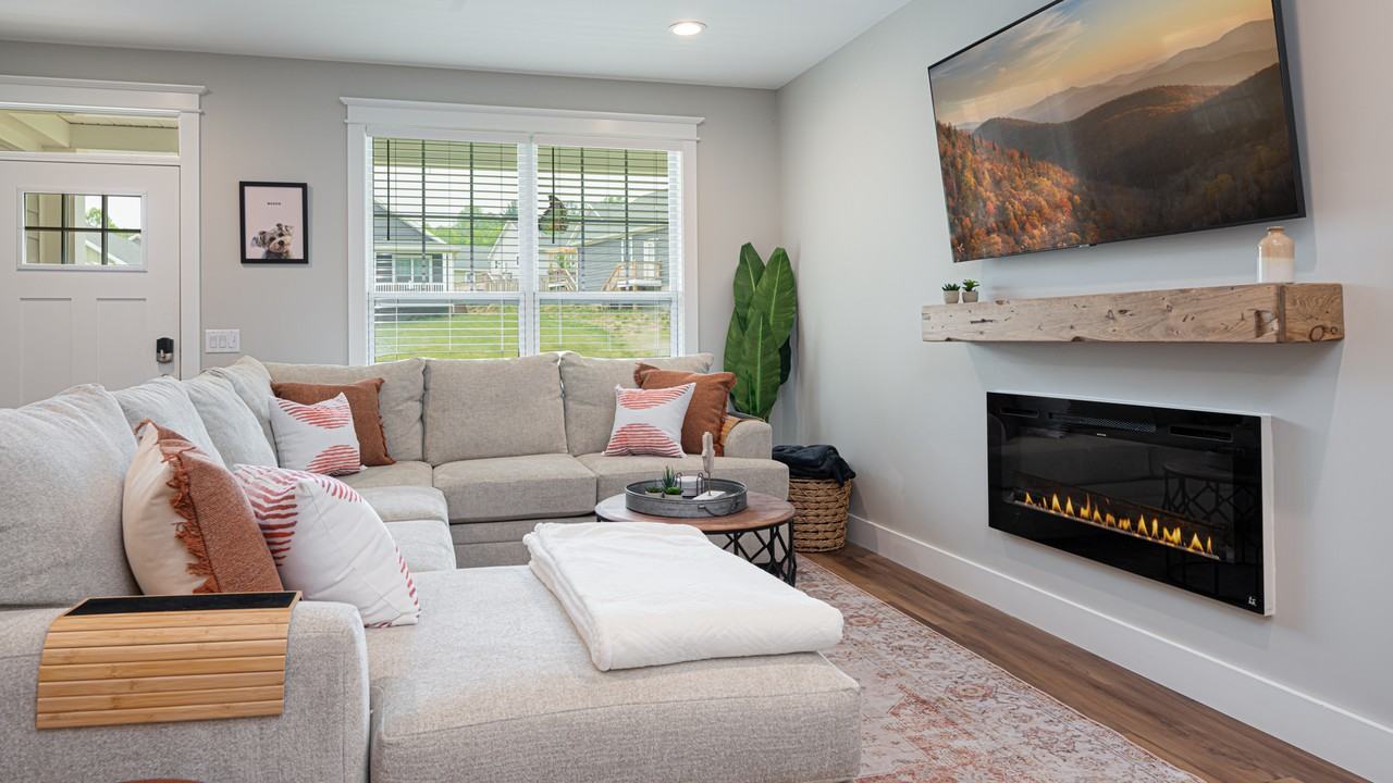 1208 Seven Sisters Ln #NA - Photo 2 of 39