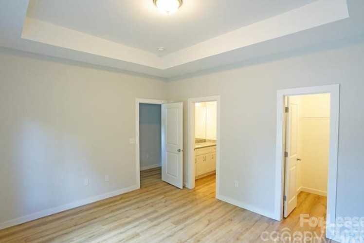 817 W Davidson Ave #NA - Photo 5 of 15