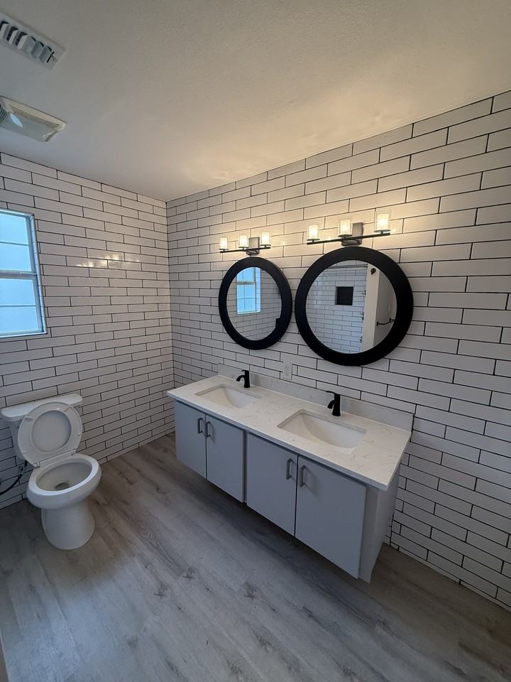 1003 Stoneoak Ln #NA - Photo 2 of 31