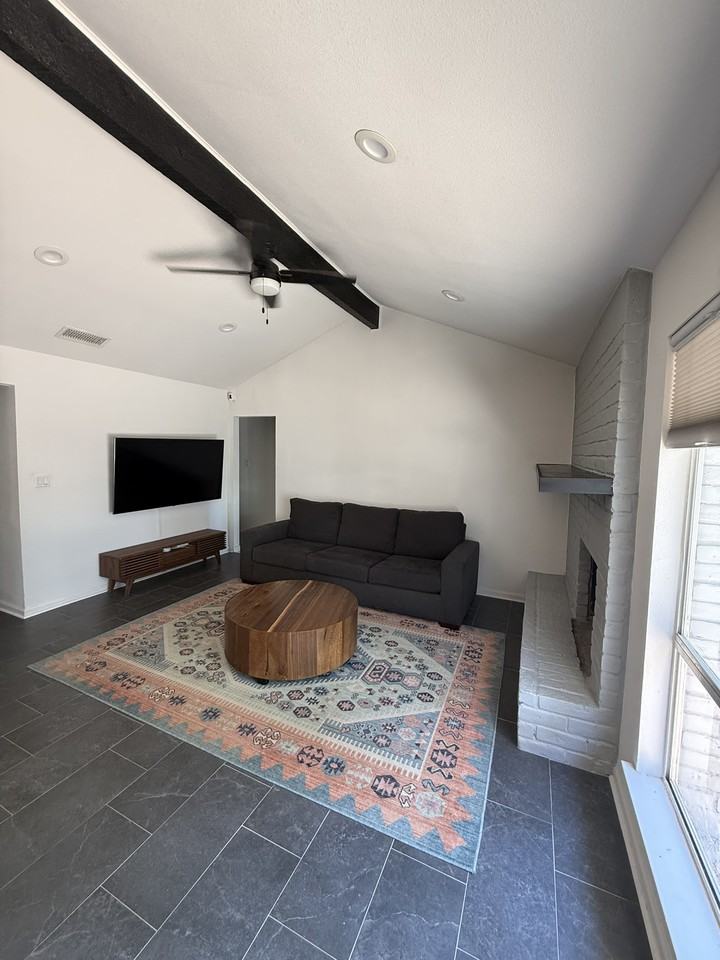 1003 Stoneoak Ln #NA - Photo 6 of 31