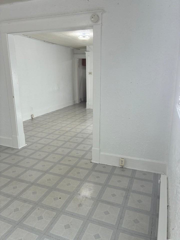 913 N Keystone Ave #NA - Photo 5 of 16