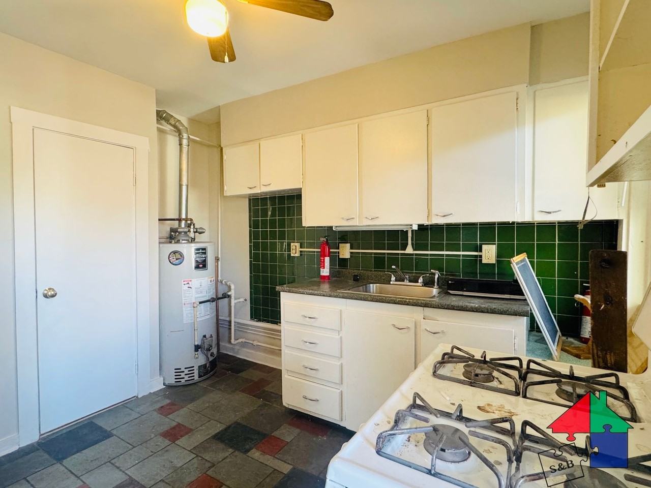 52-62 Cedar Street - Photo 7 of 38