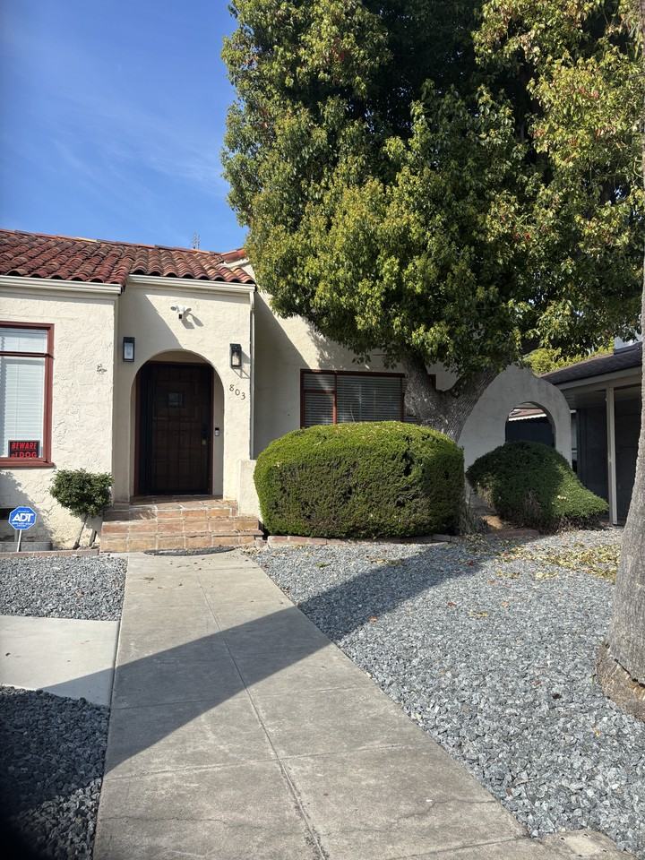 803 E Peralta Way #MAIN - Photo 4 of 19